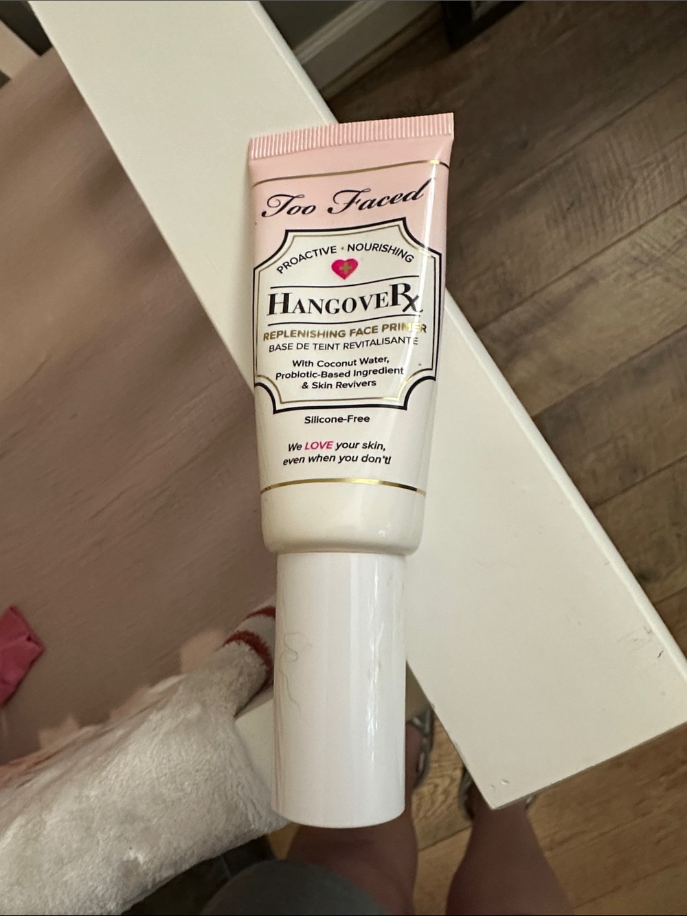 Too Faced Hangover Replenishing Face Primer - Pink & White
